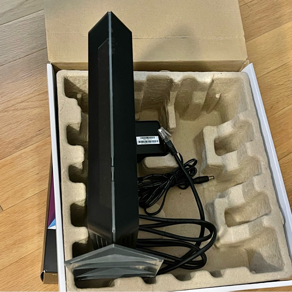 NETGEAR AC1900 Nighthawk C7000 - Picture 12 of 12